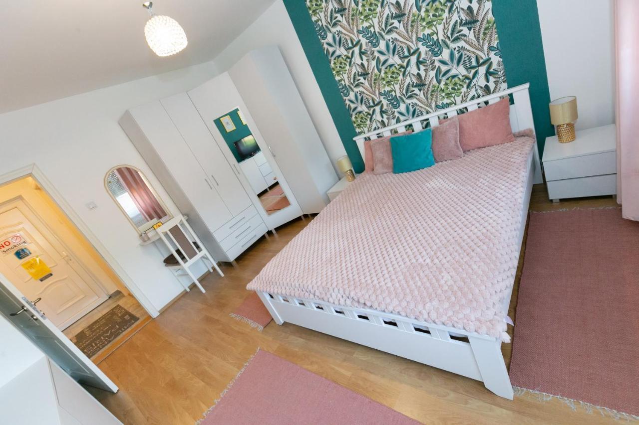 Welcome Apartman Subotica Exterior photo